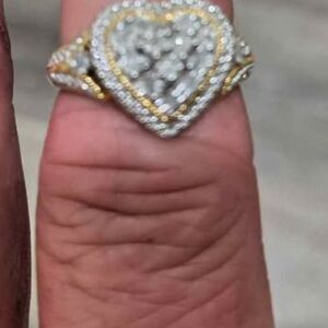 Elegant Gold and Silver Heart Ring